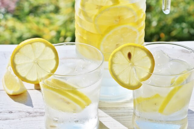 レモン水を飲むタイミング